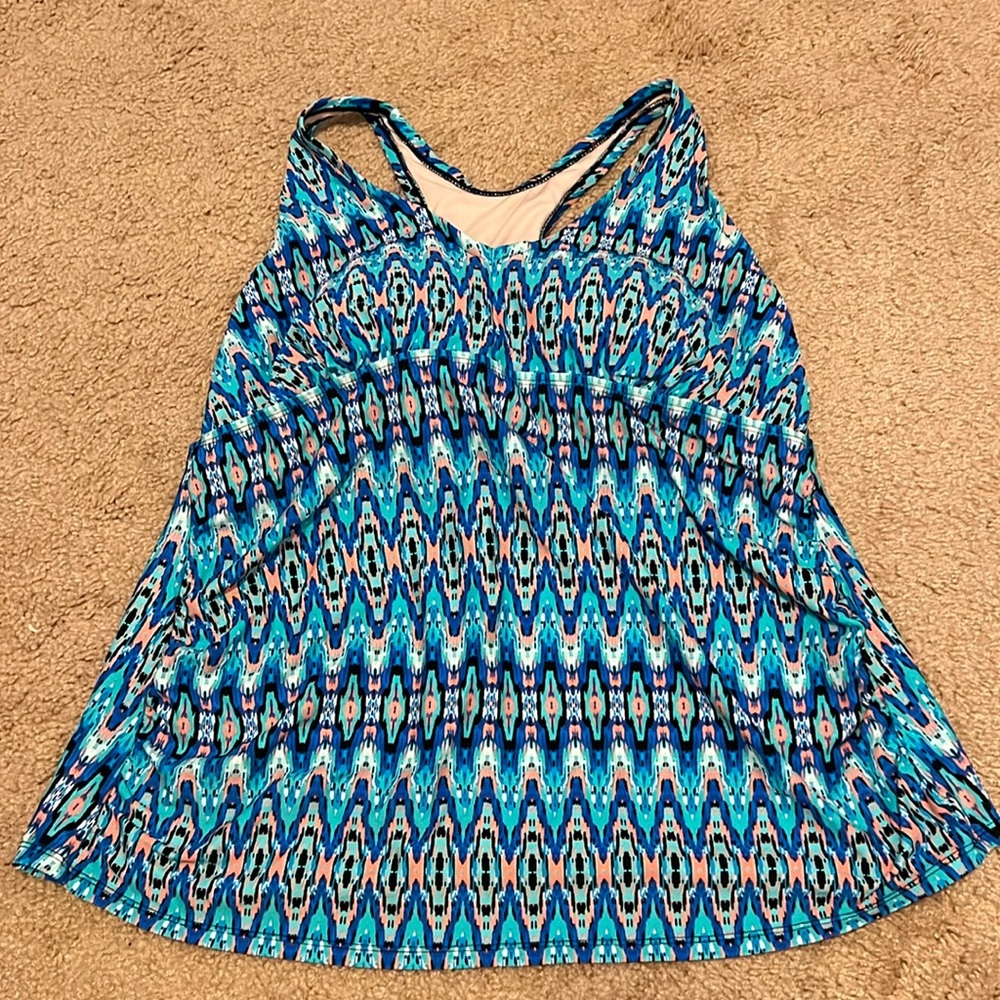 Women’s tankini top